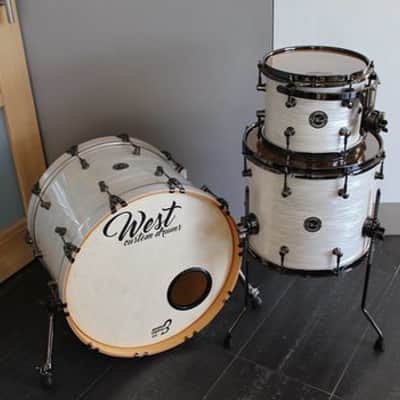 West Custom Drums Drum Kit 10" 14" 20"  Erable image 2