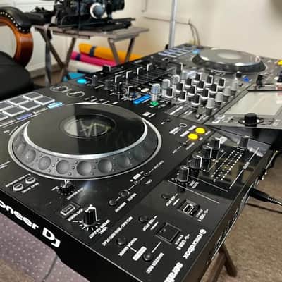 Pioneer DJ XDJ-XZ Professional All-in-One DJ System - Black w/ Magma Case Serato image 6