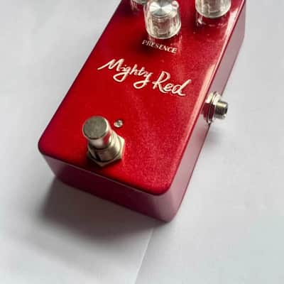 Mandt Red Distortion Effect Pedal By handmade,powered 9-18V,price include the import duty for US buyer image 3