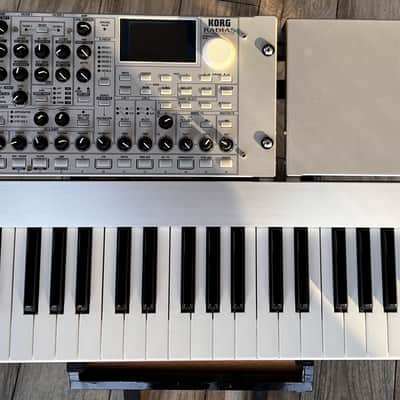 Korg Radias 2000s - Gray image 2