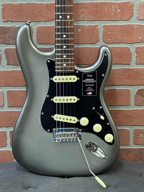 Fender AMERICAN PROFESSIONAL II STRATOCASTER Guitar - Mercury image 1