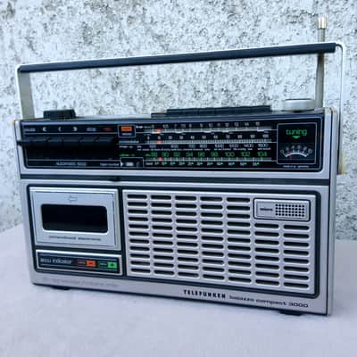 Telefunken Bajazzo Compact 3000 Boombox, Cassette Player, Portable Radio Germany 1977 Fully Working! image 3