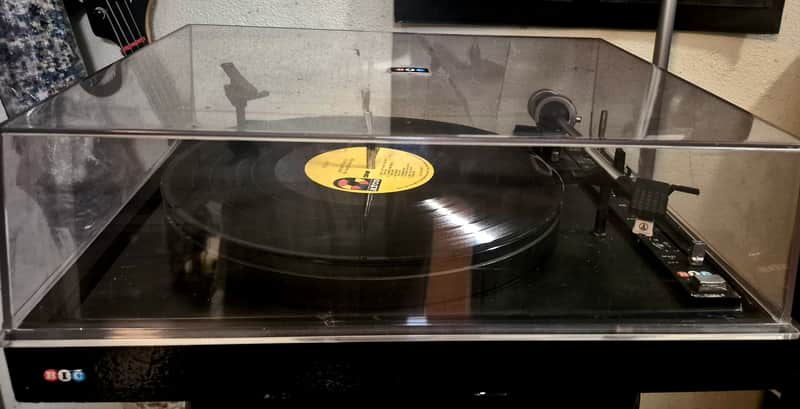 BIC 940 Automatic Record changer RESTORED/NEAR AUDIOPHILE at carbon fiber cart 70s - Black