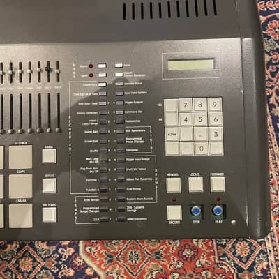 Linn 9000 Integrated Digital Drums / Midi Keyboard Recorder image 3