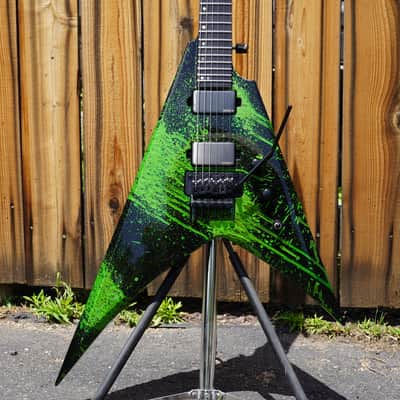 ESP USA V-II FR Alien Blood Splatter 6-String Electric Guitar w/ Hard Case (2025) image 8