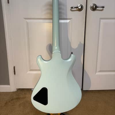 Knaggs Keya 2021 - Sonic Blue image 2