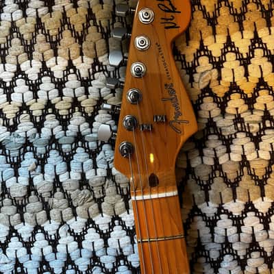 Fender Nile Rodgers Hitmaker Strat - Heavily Modified 2022 - White image 4