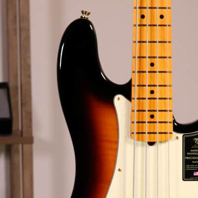 Fender 75th Anniversary American Professional PJ Bass - Rosewood Fingerboard, 2-Color Sunburst image 5