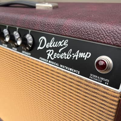 Fender '65 Deluxe Reverb Reissue "Bordeaux Blues" FSR Limited Edition 22-Watt 1x12" Guitar Combo 2012 - 2014 - Wine Red image 8
