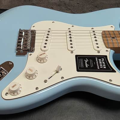 Fender Player Stratocaster Special Edition BRAND NEW FSR Sonic Blue with Roasted Maple Neck MIM Mexico Special Edition Run Strat Electric Guitar image 4