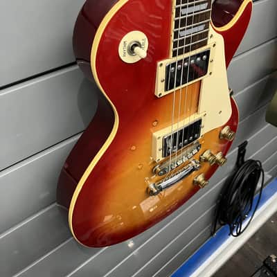 Greco EG-700 1978 - Cherry Sunburst image 4