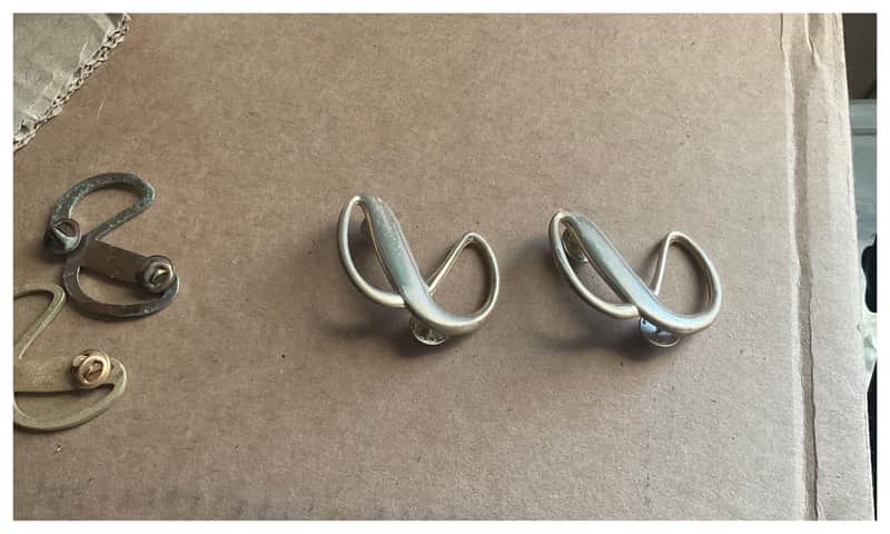 Infinity Quantum QLS Solid Brass Logo emblem Pair. imagen 1