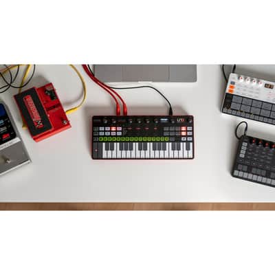 IK Multimedia Uno Synth Pro Desktop IP-UNO-SYNTHPRODT-IN image 8