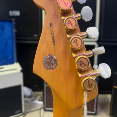 75th Anniversary Commemorative Stratocaster 2-Color Bourbon Burst image 6