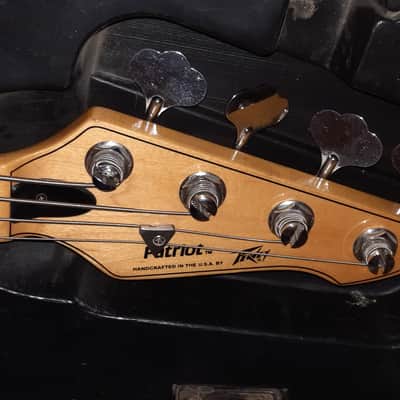 LOCAL PICKUP ONLY VEGAS>Peavey Patriot bass guitar 1986 - white, with factory yellow wood, and player modified with natural wood, NEEDS ELECTRONIC CONNECTION image 11
