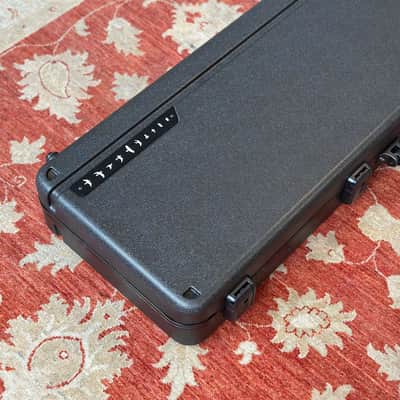Paul Reed Smith Multifit D2 Moulded Hard Case image 5
