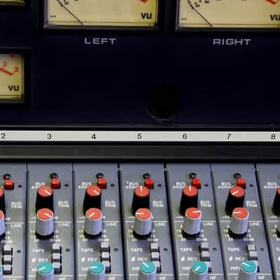 DDA DMR12 44 Input Analogue Console image 8