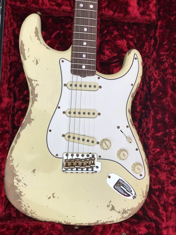 2022 Fender Custom Shop 1967 Stratocaster Heavy Relic Aged Vintage White image 1