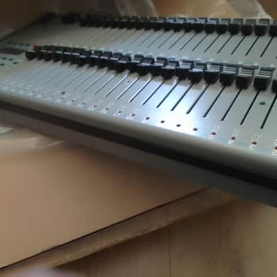 Theater Technisch Lab Spring 3 dmx controller 48 faders image 2