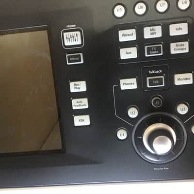 QSC TouchMix-30 Pro Mixer image 5
