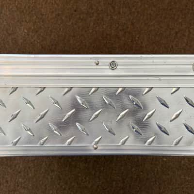 Core Equipment Pedalboard/Case 11.5"x17" - Diamond Plate image 5