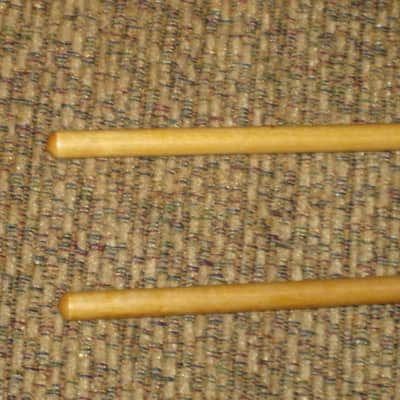 one pair of new old stock A+ Mike Balter MB10B (10B) Extra Hard Keyboard Mallets, 1 and 1/8" phenolic (plastic) round (gray color) HEADS and natural birch HANDLES - mid to late 1990s (+ packaging) Unwound Series image 6