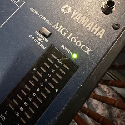 Yamaha MG166CX 16 Channel Mixer 2010s Blue image 2