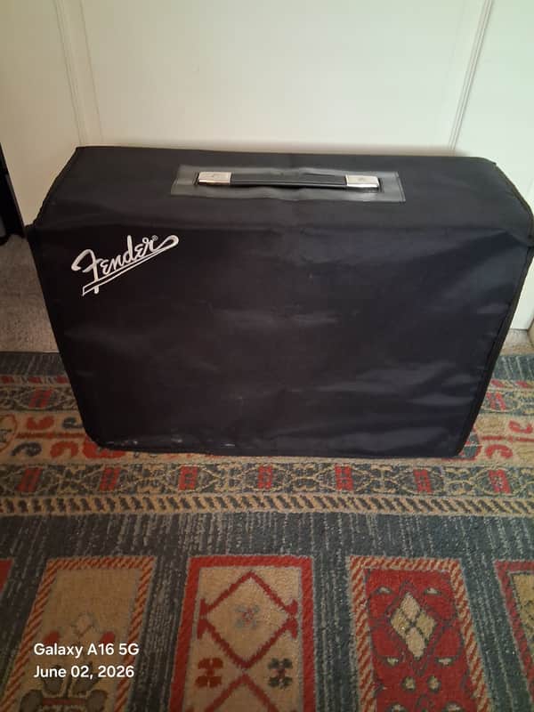 Fender '65 Deluxe Reverb Reissue 22-Watt 1x12" Guitar Combo 1994 - Present - Black image 1