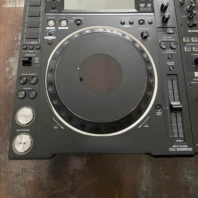 Pioneer CDJ-2000NXS2 Player [2010s /Blk] image 1