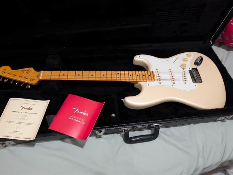 Fender Lincoln Brewster Stratocaster 2024 - Present - Olympic Pearl