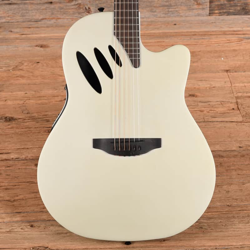 Ovation CC54i