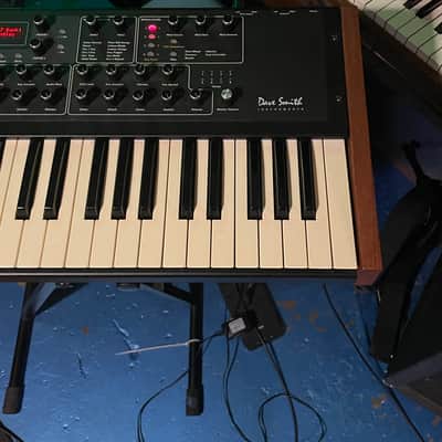 Dave Smith Instruments Prophet 08 PE 61-Key 8-Voice Polyphonic Synthesizer image 5