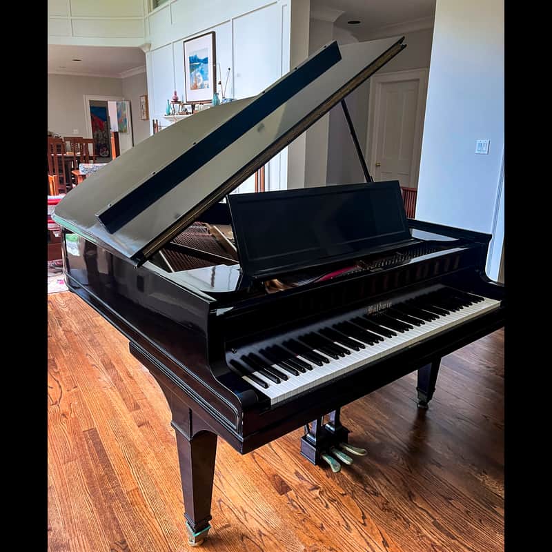 Golden-Era Resonance: Stunning Baldwin Grand image 1