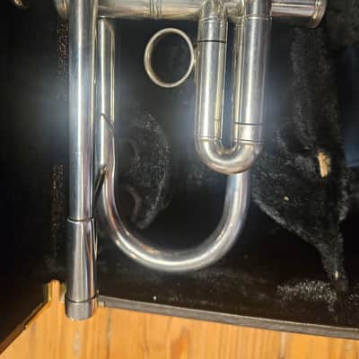 Yamaha Xeno 8335RGS Silver Trumpet W/ Reversed Leadpipe, Gold Brass Bell! image 11