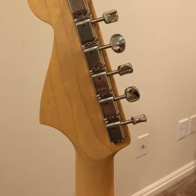 Fender Jazzmaster® (Limited Edition) (2003-2004), Rosewood Fingerboard, Candy Apple Red JM-66(MIJ) image 6
