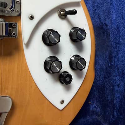 Rickenbacker 360/12 1967 - Mapleglo image 20