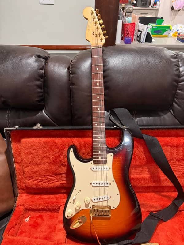 Fender Fender 50th limited edition strat left hand 1996 - Sunburst image 1