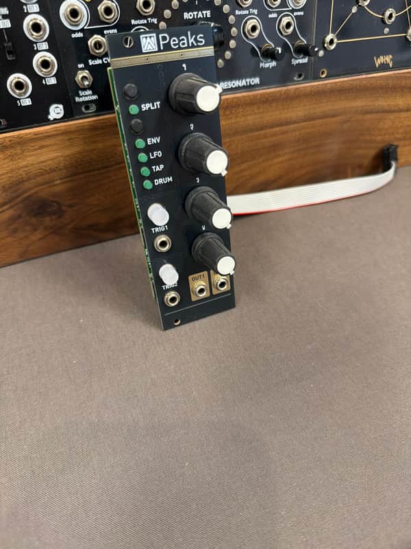 Mutable Instruments Peaks