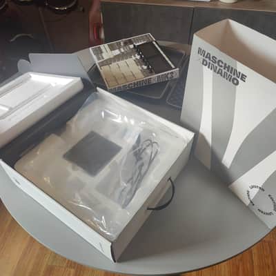 Native Instruments Maschine MK3 Dinamo – Limited Edition image 5