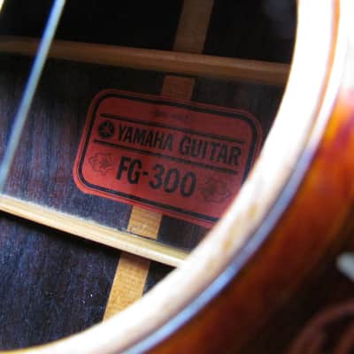 Yamaha FG-300 Orange Label Natural Finish Early 70's? Yamaha FG-300 W/Original Hardshell Case Cool! image 4
