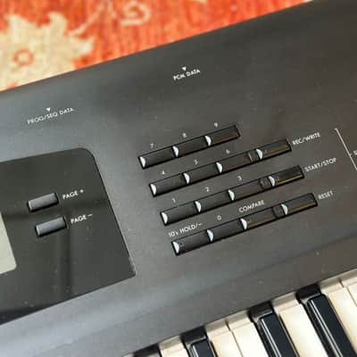 KORG 01/W FD Workstation image 14