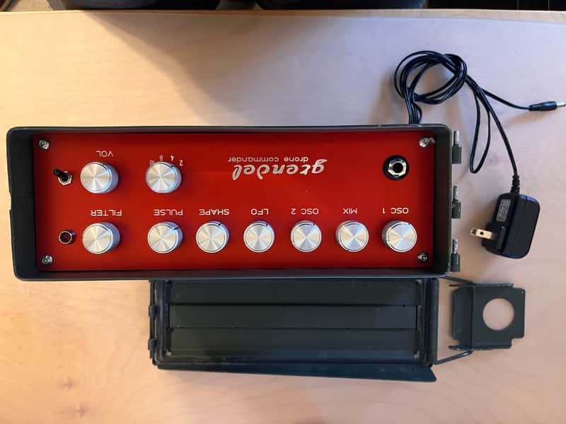 Rare Waves Grendel Drone Commander 2010 - Red Face with Silver Knob image 1