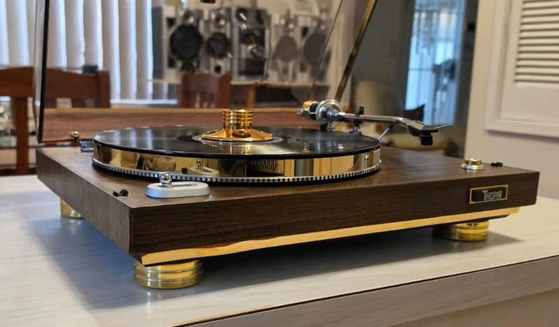 VINTAGE THORN RESTORED TURNTABLE/33/45 SPEED/GOLD STYLE CHROME EDITION