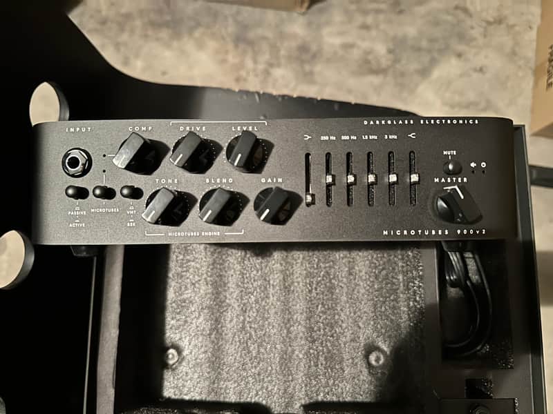 Darkglass Microtubes 900v2 Bass Head Darkglass Microtubes 900v2 Bass Head 2025 - Nero image 1