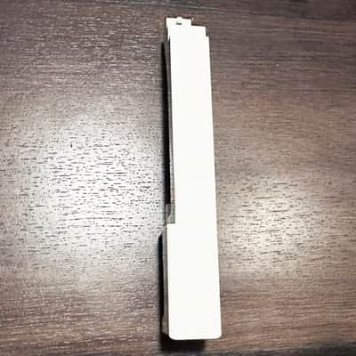 ROLAND 76-Key EP-7 II Top-G Key.