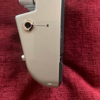 (Mint Condition) Marshall BB-2 Bluesbreaker II Overdrive Pedal 2002 - 2017 - Silver (Boxed) image 4
