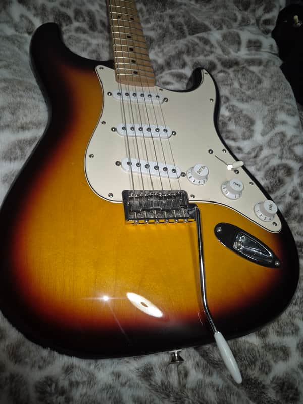 Fender Strat 2006 - Gloss sun burst image 1