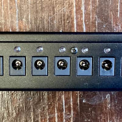 Donner DP-1 Power SUpply 2020s - black image 3