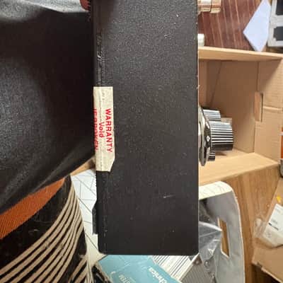 Pete Cornish P-2 Precision Fuzz – Serial #BLK/0015 – Pristine Condition image 4