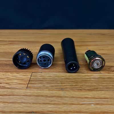 Shure SM57 Cardioid Dynamic Microphone NON-FUNCTIONING image 2